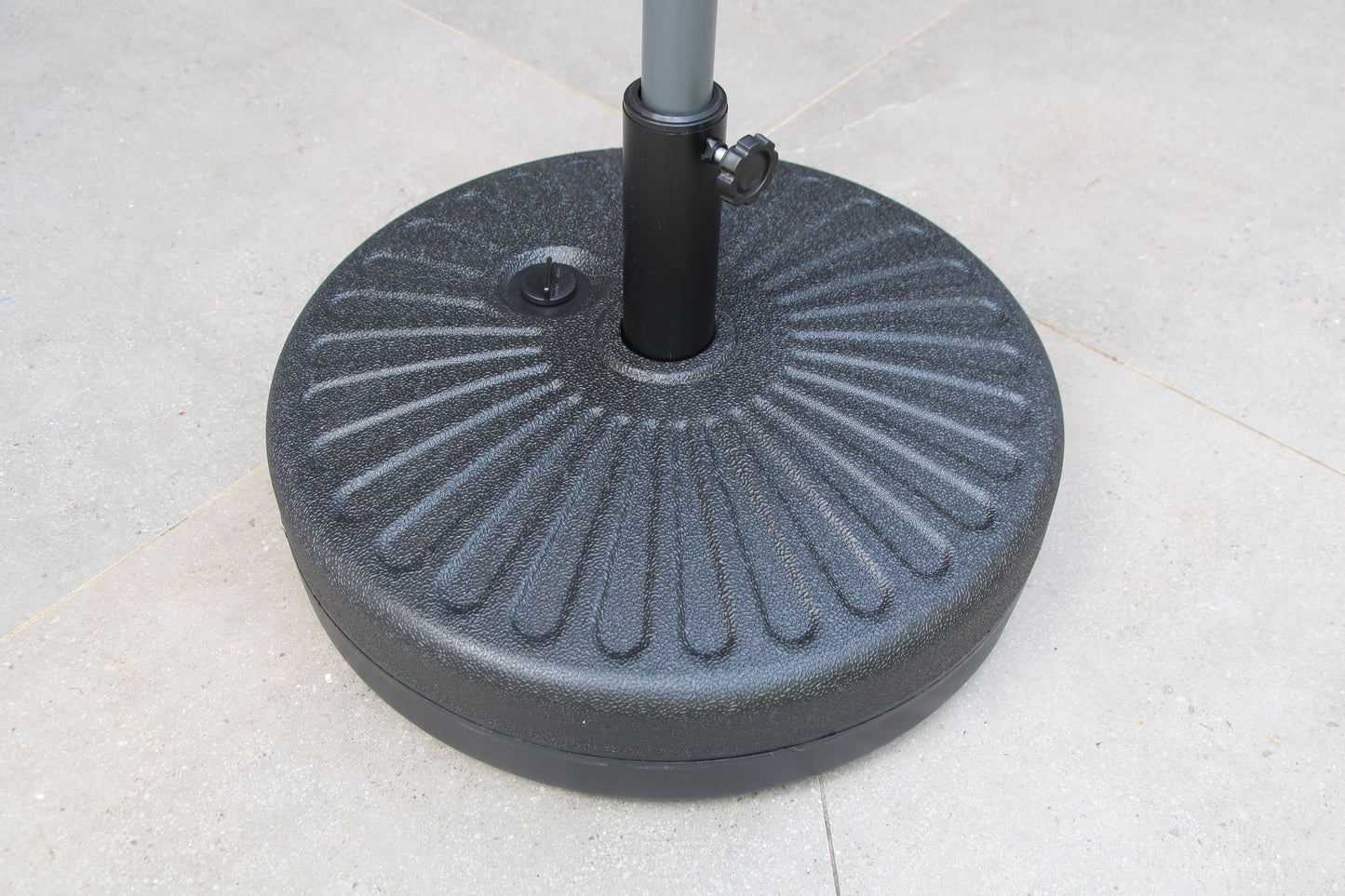 Round Plastic Parasol Base